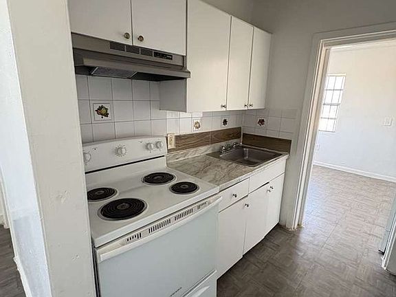 2nd image of 1816 NW 46th St APT 4