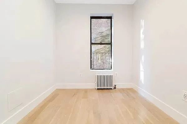 Rented by REAL New York | media 6