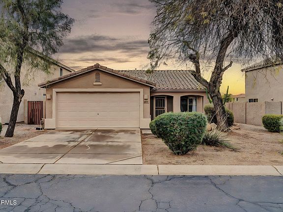 3rd image of 4533 E COYOTE WASH Drive