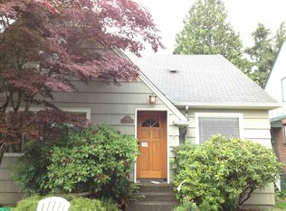 7553 14th Ave NE, Seattle, WA 98115