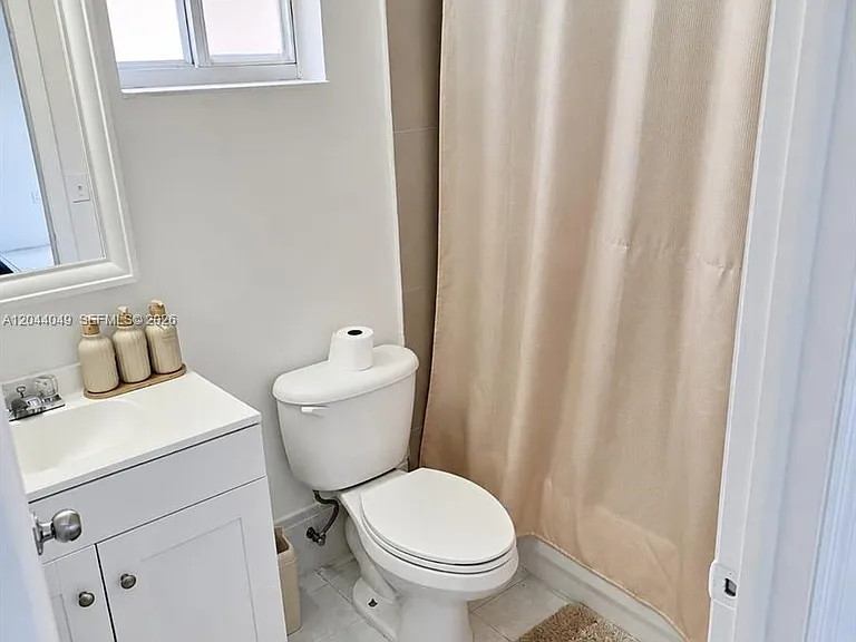 17834 SW 144th Ct — Photo 8