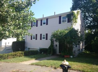 2 Franclaire Dr, West Roxbury, MA 02132