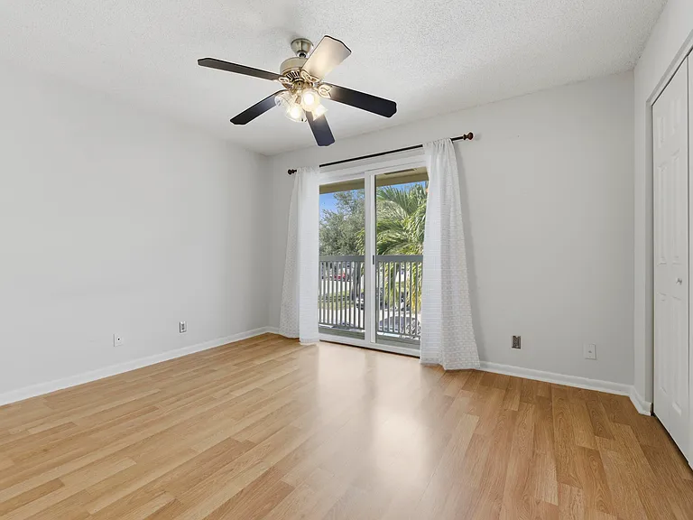 6375 Riverwalk Ln #4 — Photo 20