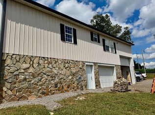 573 Indian Hill Rd, Olin, NC 28660