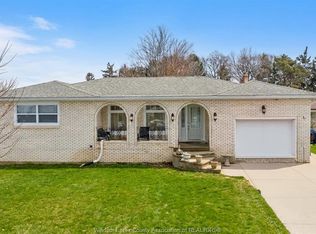 12 Bennie Ave, Leamington, ON
