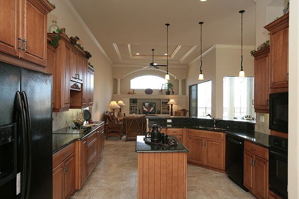 1st image of 1409 Kinnard Cir