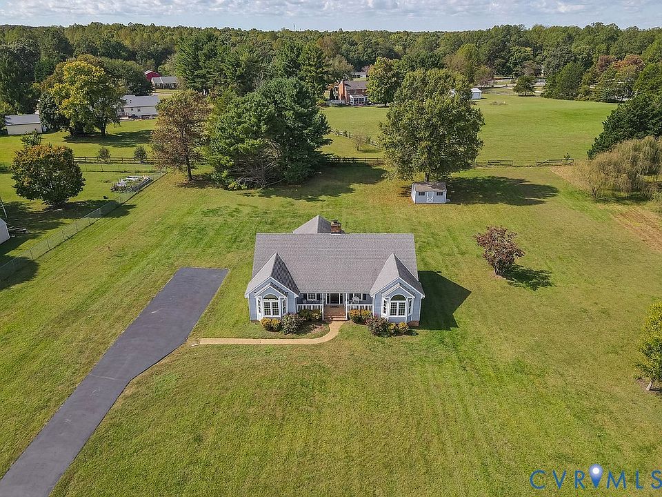 1st image of 8241 Little Florida Rd