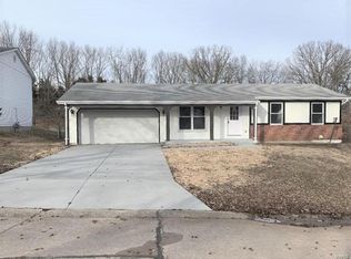 1391 Frost Wood Trail Ln, Fenton, MO 63026