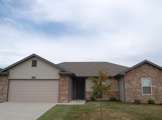 5735 Abercorn Dr, Columbia, MO 65203