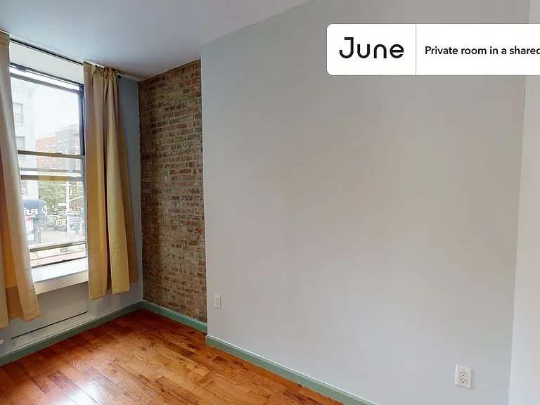 2036 2nd Ave #A — Photo 3