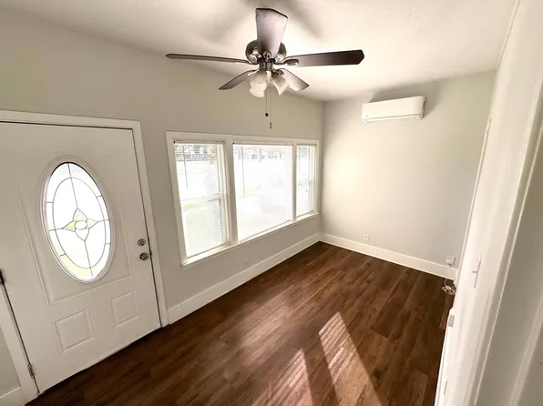 4175 University Ave APT 1, Riverside, CA 92501