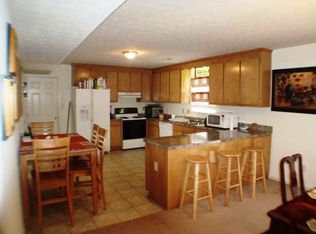 50 Ireland St, Hampton, VA 23663