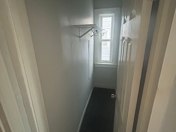 5th image of 40 Moulson St