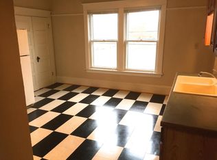 8231 SE 16th Avenue #Top Floor, Portland, OR 97202