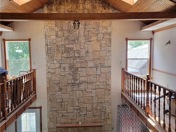 3rd image of 15115 Township Road 215