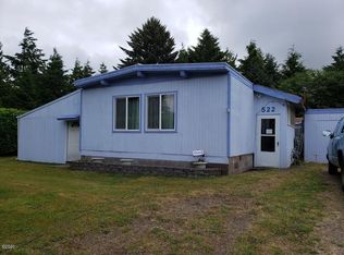 522 SE Reef Ave, Lincoln City, OR 97367