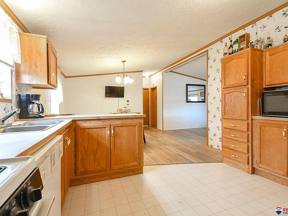3rd image of 2223 N 28th St