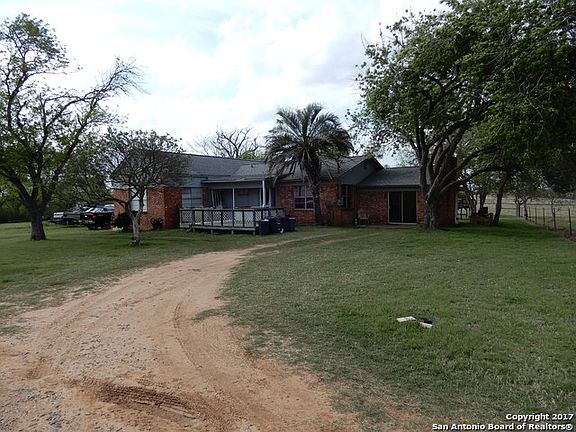 3rd image of 2634 County Road 221
