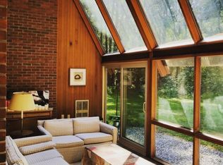 130 Indian Hill Rd, Carlisle, MA 01741
