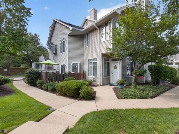 32 Birchwood Rd