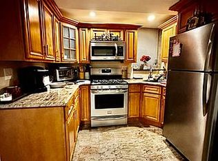 15-11 201st St #1E, Bayside, NY 11360