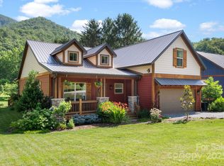 49 S Sundrops Trl, Cullowhee, NC 28723