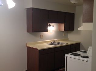 510 North St APT 2, Waupaca, WI 54981