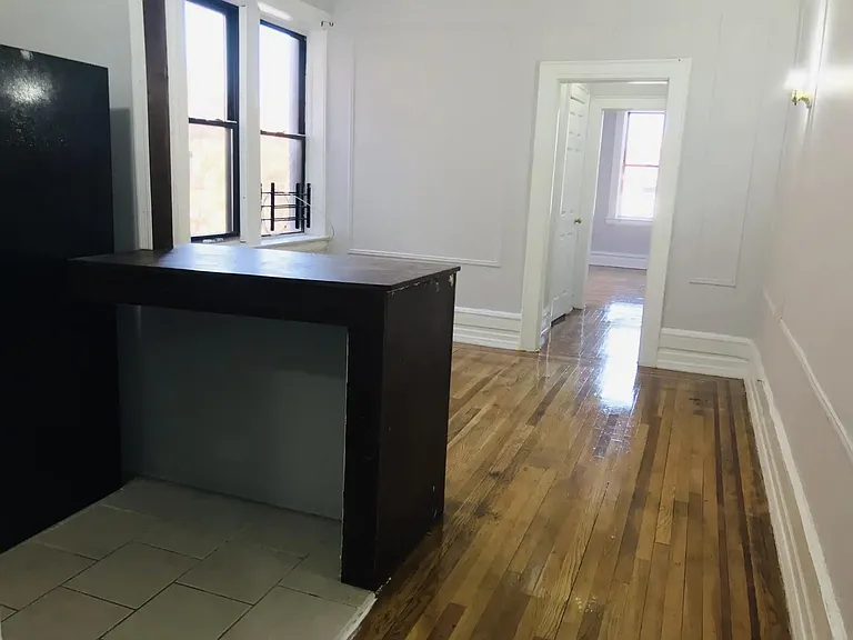 811 Broadway #2 — Photo 4