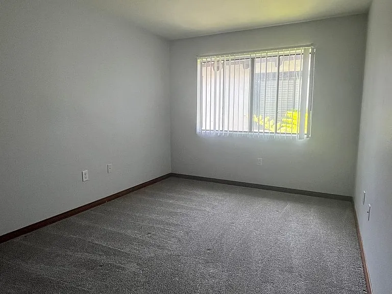 17200 Newhope St #303 — Photo 3
