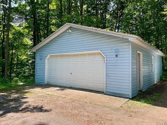 4th image of 5549 Valley Rd