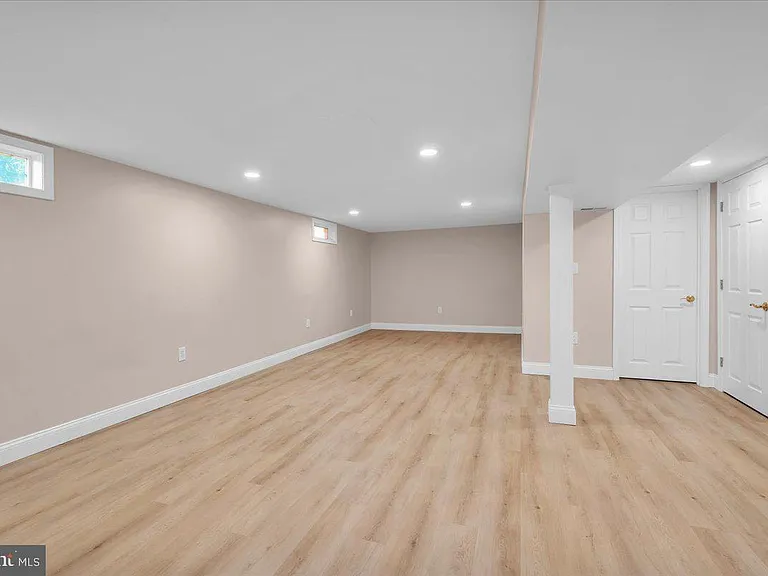 118 Fenwick Rd — Photo 21
