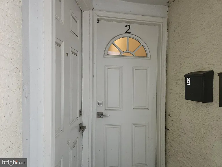 3856 Terrace St — Photo 8