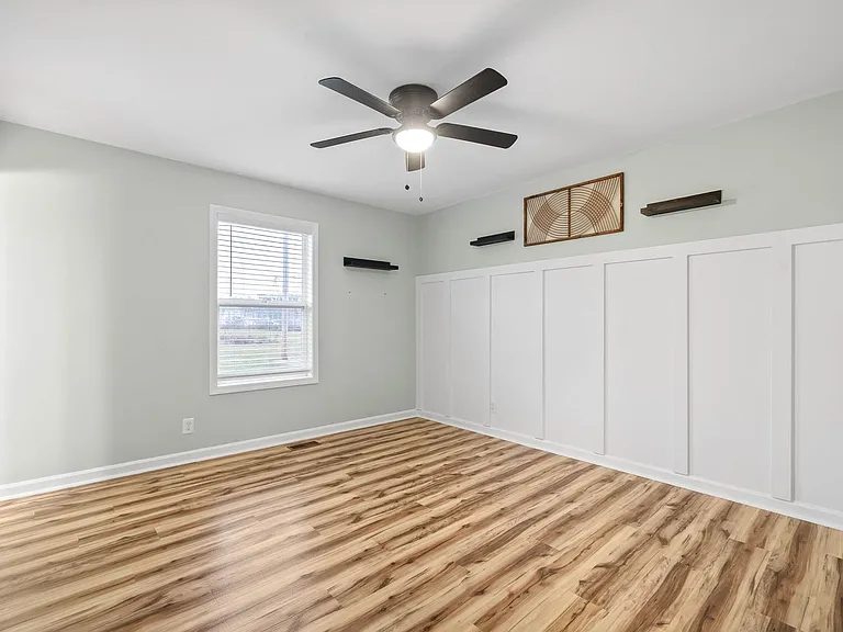 514 Gainey Dr — Photo 13