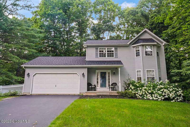 3rd image of 29 Milton Heights Boulevard