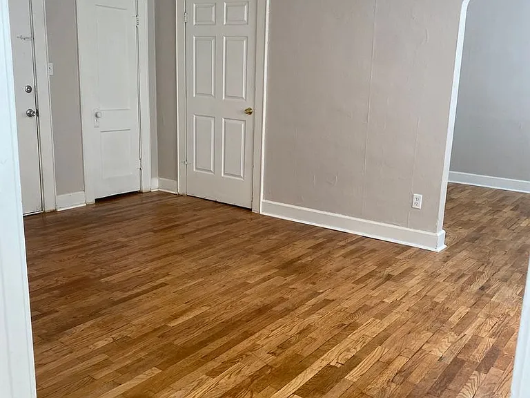 2501 E Douglas Ave — Photo 9