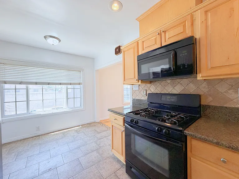 9046 Gallatin Rd — Photo 10