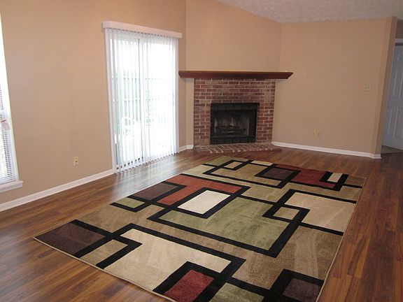 4th image of 9380 Discovery Dr W