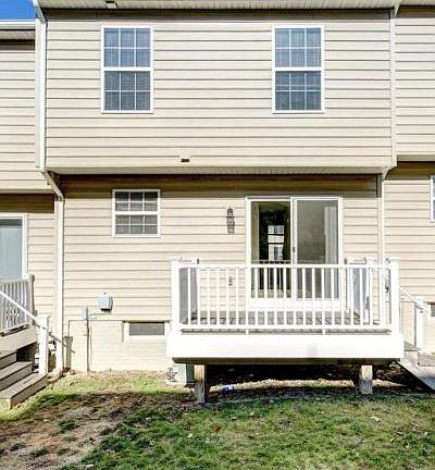 2nd image of 1 E Franklin St