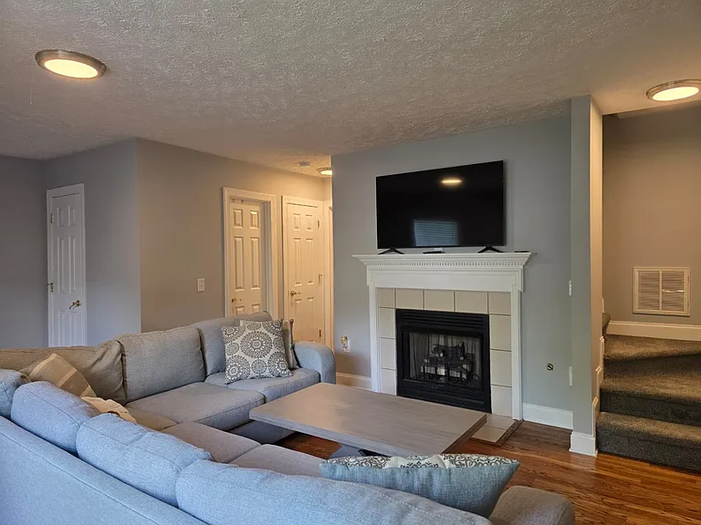1415 Providence Blvd — Photo 12