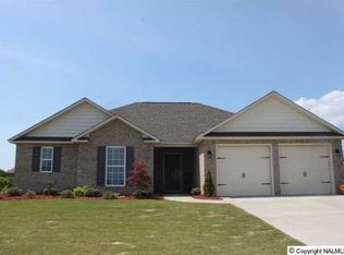 128 Sandi Paige Ln, Huntsville, AL 35811