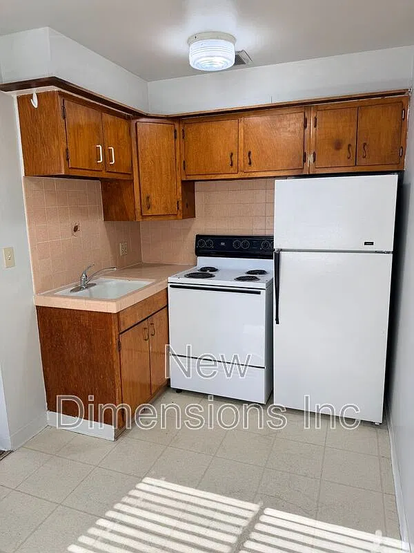 1 bed, 1.0 bath, 530 sqft, $1,025 — Photo 2