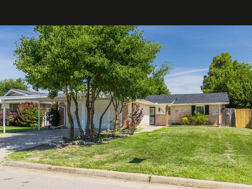 1609 SW 78th Ter