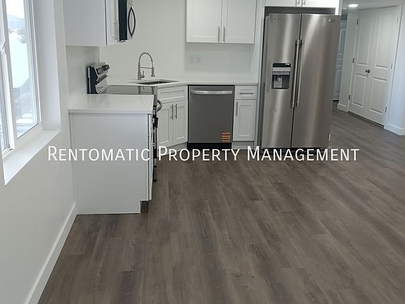 3rd image of 2456 N Fernleaf Dr