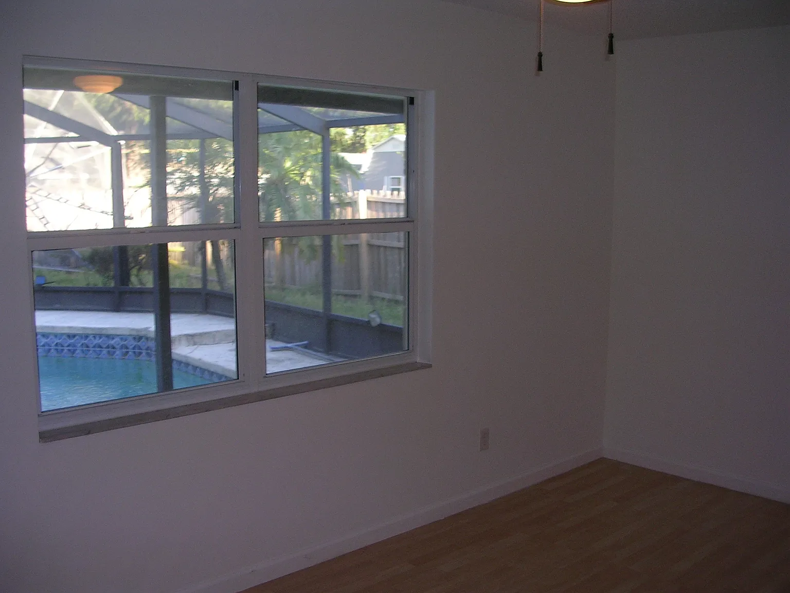 6516 S Himes Ave — Photo 3