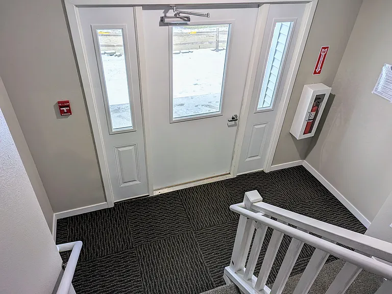 307 W Main St #5 — Photo 7