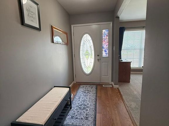 3rd image of 6830 Arbor Manor Way