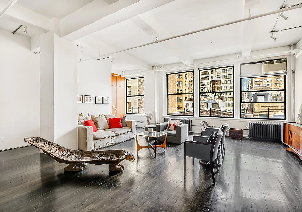 144 W 27th St #6F