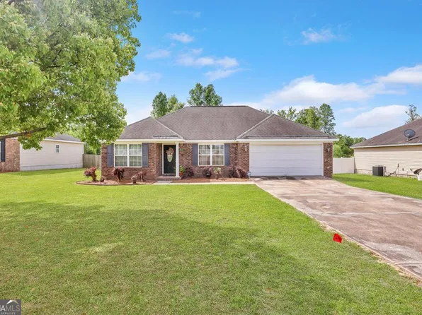 403 Tabby Ln, Glennville, GA 30427