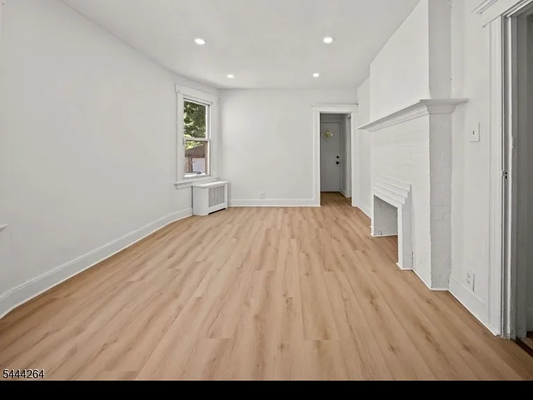 12 Clifford St — Photo 15