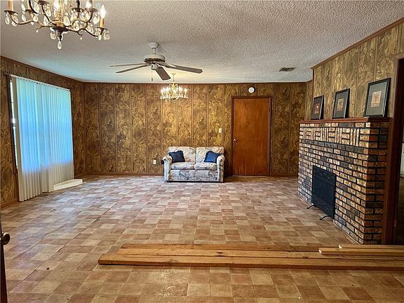 4th image of 60 Sims St